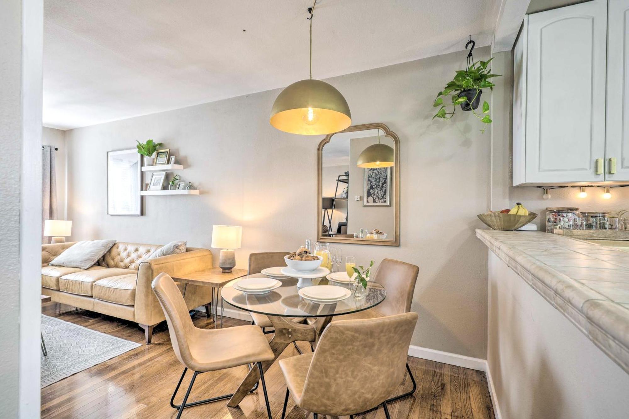 Stylish And Modern Burbank Gem With Private Yard! Villa Bagian luar foto