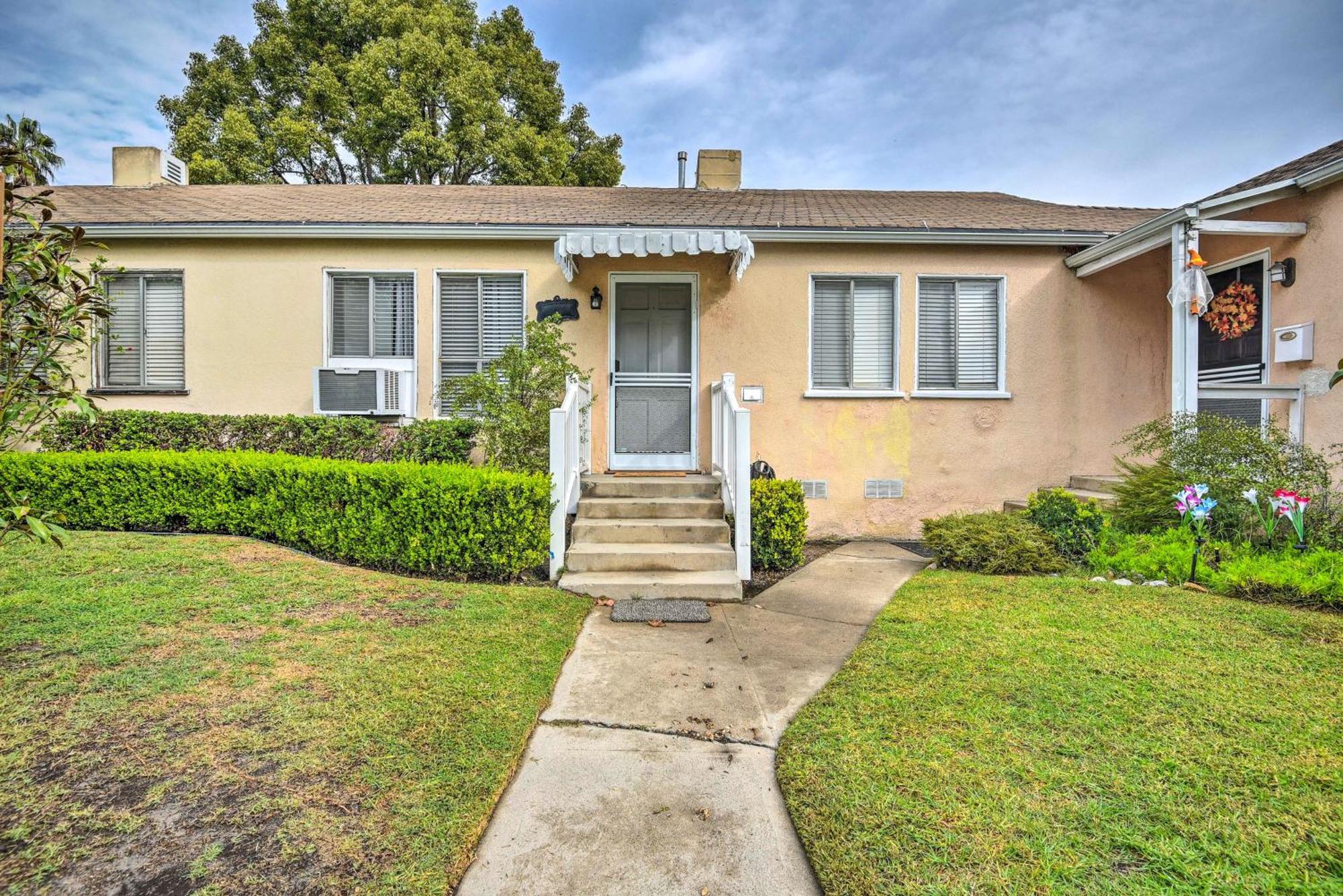 Stylish And Modern Burbank Gem With Private Yard! Villa Bagian luar foto